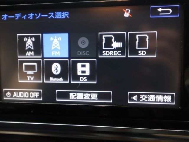 TOYOTA SIENTA HYBRID 2015 Image 31