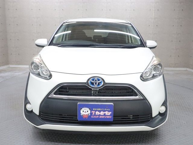TOYOTA SIENTA HYBRID 2015 Image 31