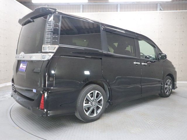 TOYOTA VOXY 2021 Image 31