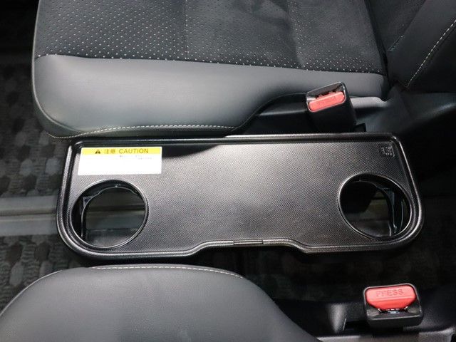 TOYOTA VOXY 2021 Image 31