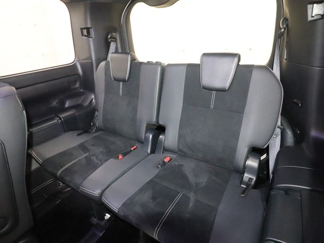 TOYOTA NOAH 2016 Image 31