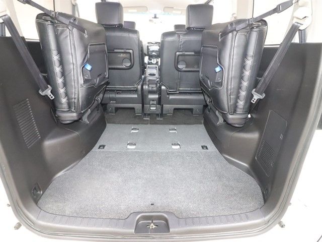 NISSAN SERENA  S-HYBRID 2015 Image 31