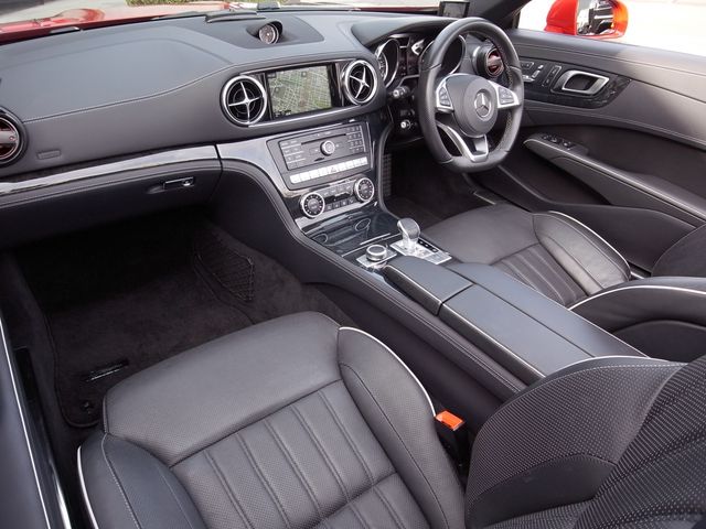 MERCEDES BENZ SL CLA 2016 Image 31