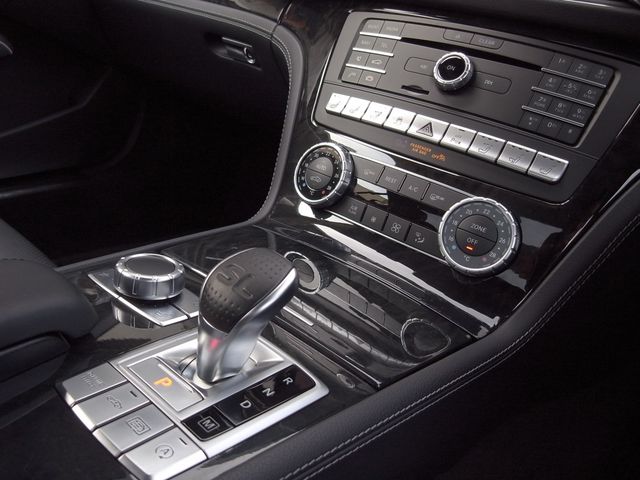 MERCEDES BENZ SL CLA 2016 Image 31