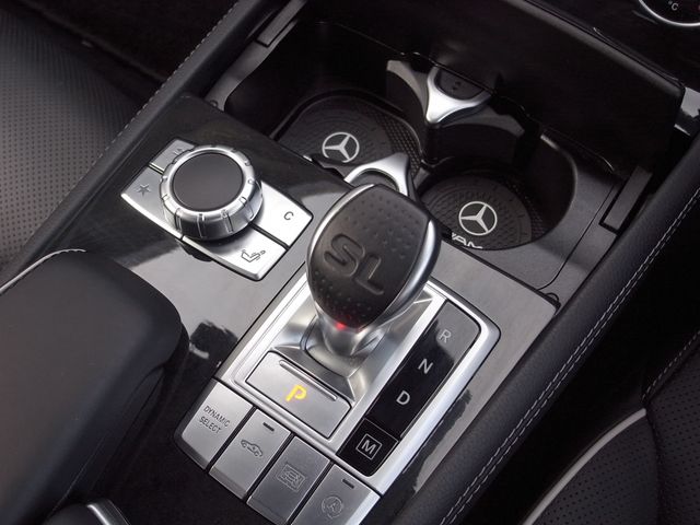 MERCEDES BENZ SL CLA 2016 Image 31