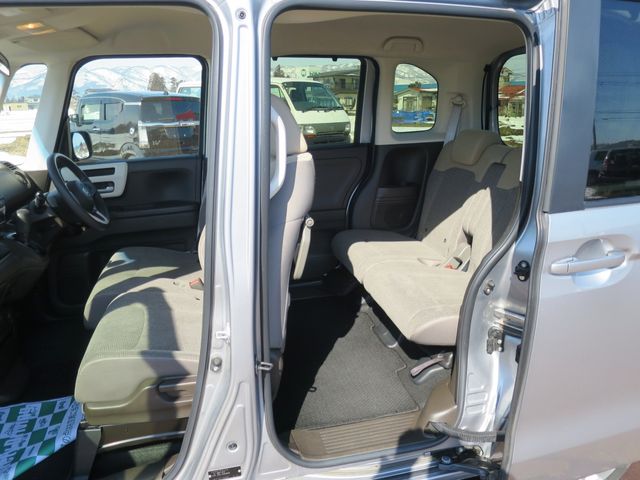 HONDA N BOX 4WD 2022 Image 31