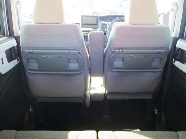 HONDA N BOX 4WD 2022 Image 31