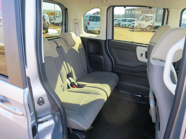 HONDA N BOX 4WD 2022 Image 31