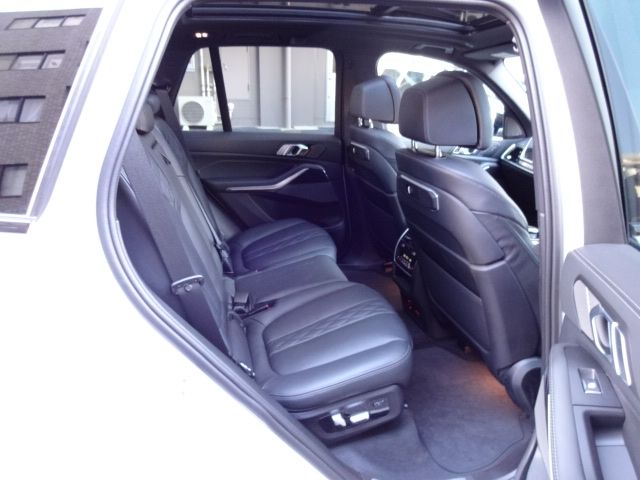 BMW X5 2024 Image 31