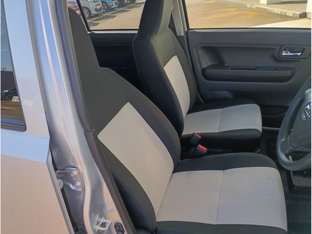 DAIHATSU MIRA E:S 4WD 2020 Image 31