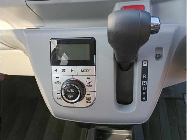 DAIHATSU MIRA E:S 4WD 2020 Image 31