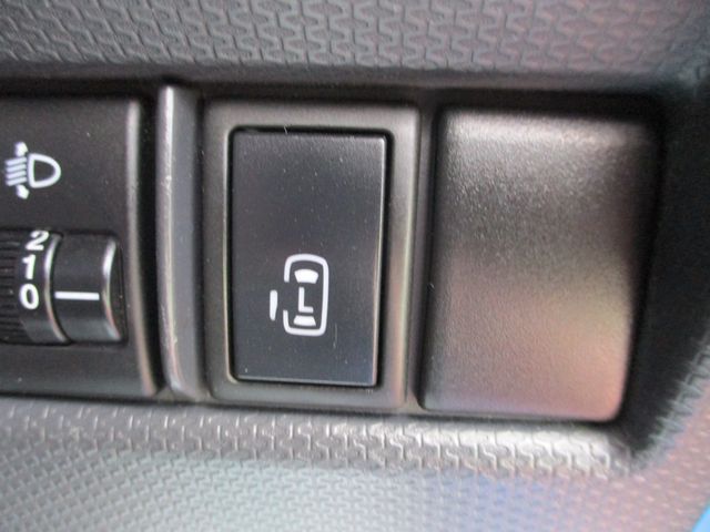 MITSUBISHI DELICA D:2 2WD 2014 Image 31