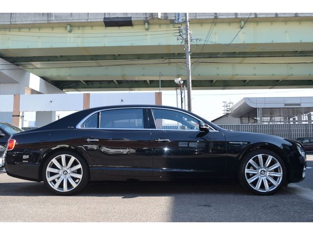 BENTLEY BENTLEY 2013 Image 31