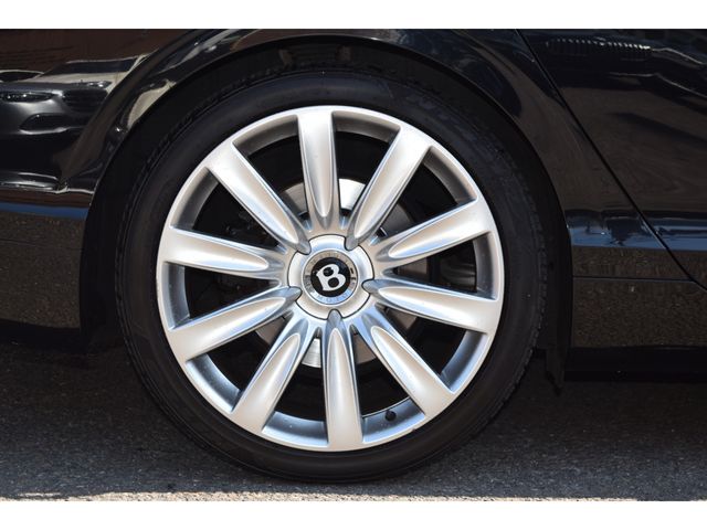 BENTLEY BENTLEY 2013 Image 31