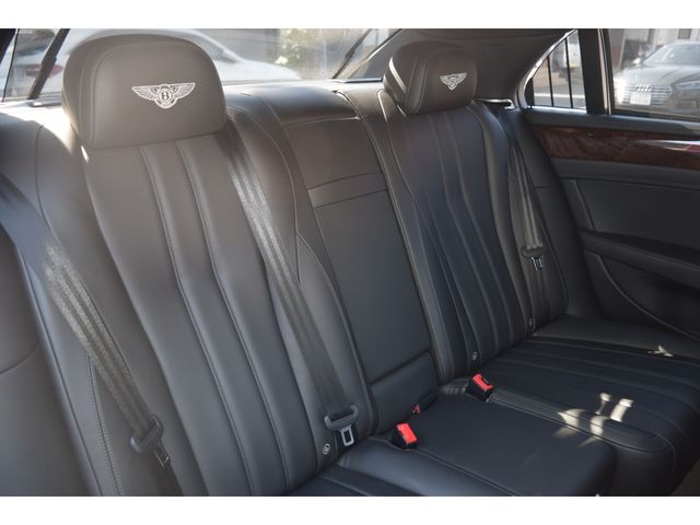 BENTLEY BENTLEY 2013 Image 31