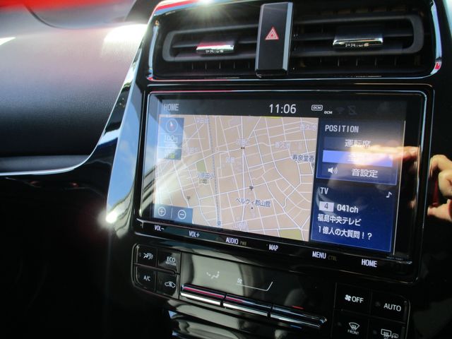 TOYOTA PRIUS 2019 Image 31