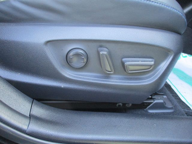 TOYOTA PRIUS 2019 Image 31