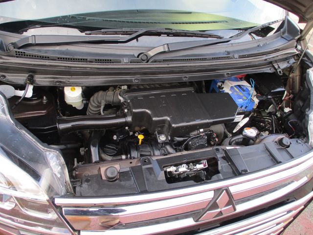 MITSUBISHI EK SPACE CUSTOM 4WD 2017 Image 31