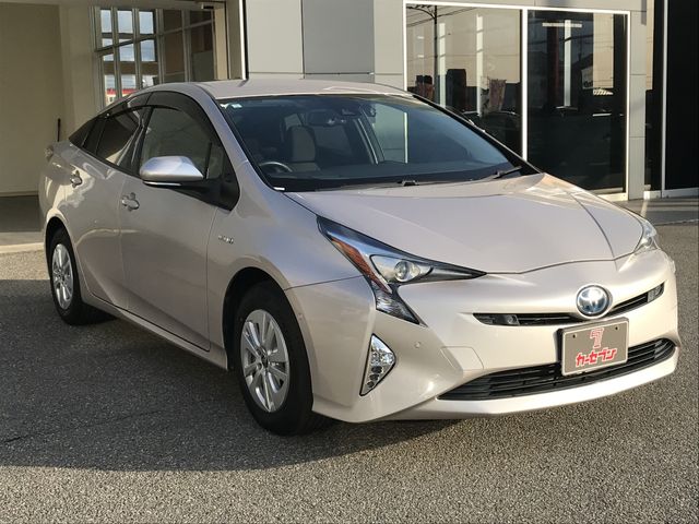 TOYOTA PRIUS 4WD 2017 Image 31