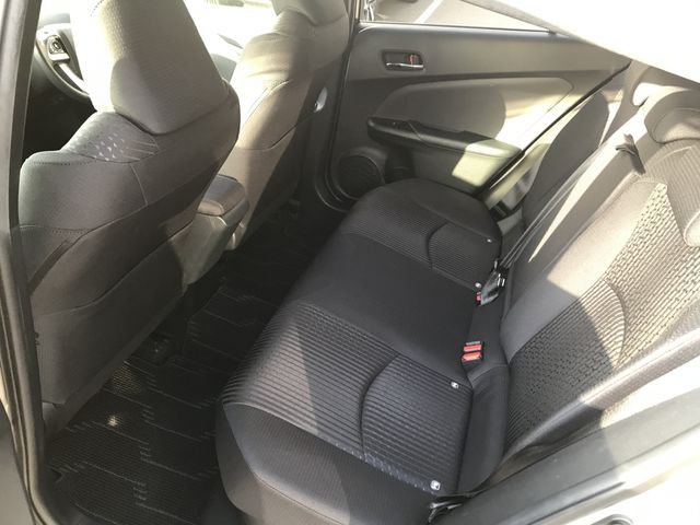 TOYOTA PRIUS 4WD 2017 Image 31