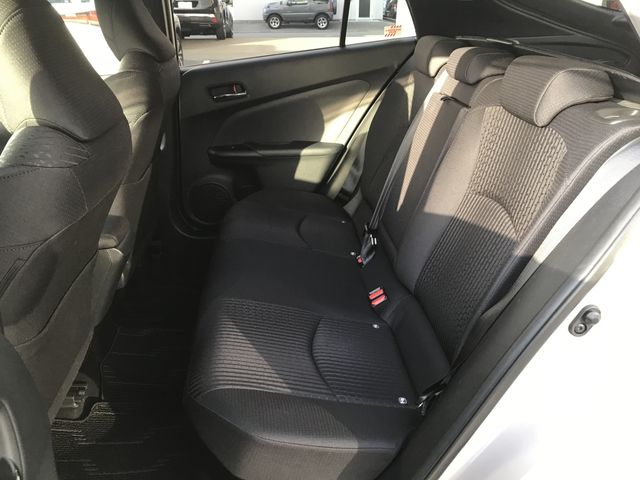 TOYOTA PRIUS 4WD 2017 Image 31