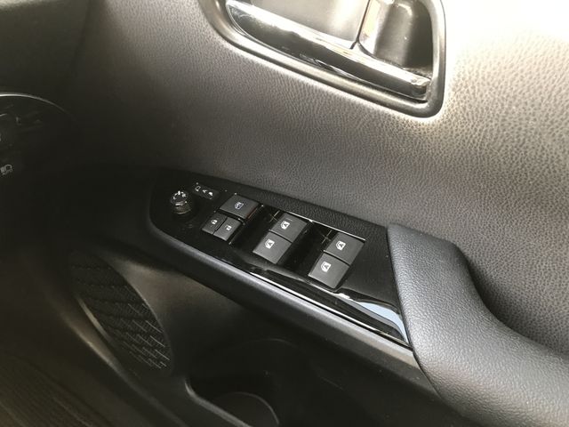 TOYOTA PRIUS 4WD 2017 Image 31