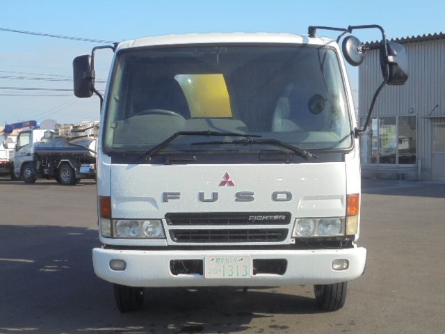 MITSUBISHI FUSOU FIGHTER 2002 Image 31