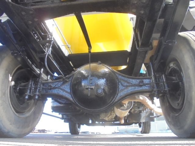 MITSUBISHI FUSOU FIGHTER 2002 Image 31