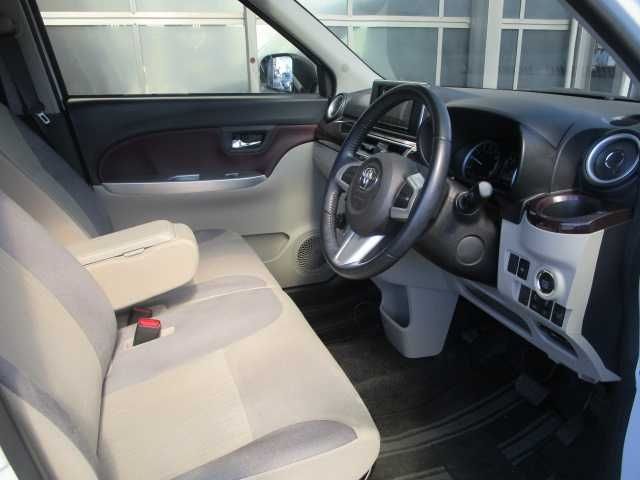 TOYOTA PIXIS JOY 2021 Image 31