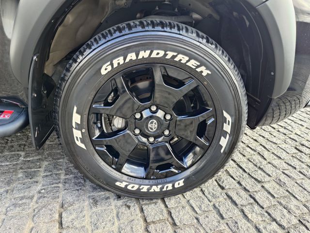 TOYOTA HILUX 4WD 2021 Image 31