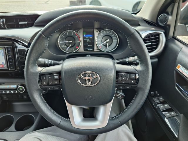 TOYOTA HILUX 4WD 2021 Image 31