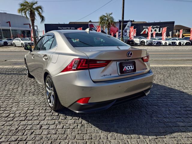 TOYOTA LEXUS IS300H 2013 Image 31