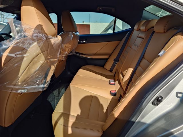 TOYOTA LEXUS IS300H 2013 Image 31