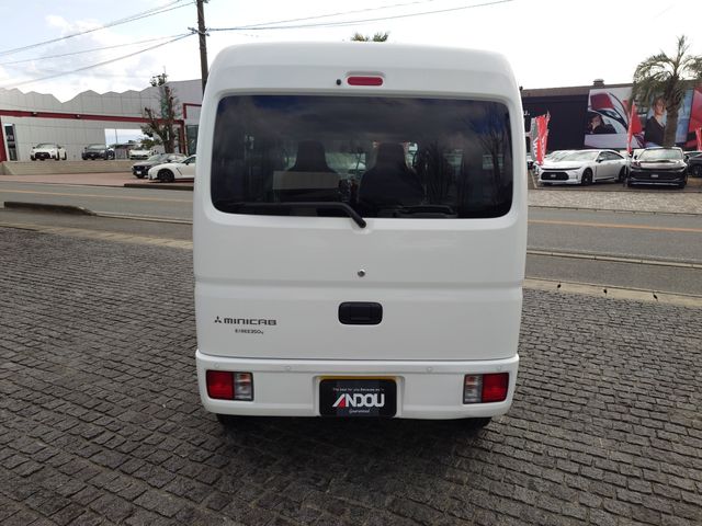 MITSUBISHI MINICAB VAN 2025 Image 31