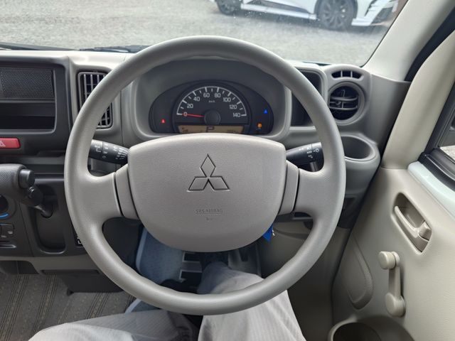 MITSUBISHI MINICAB VAN 2025 Image 31