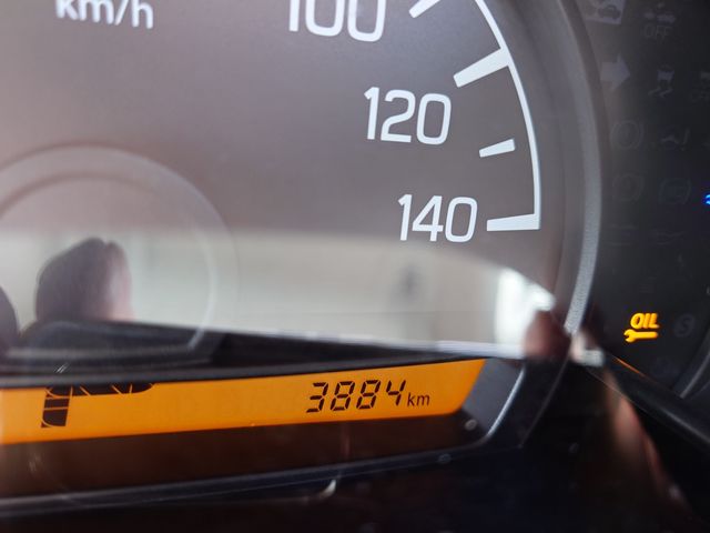 MITSUBISHI MINICAB VAN 2025 Image 31