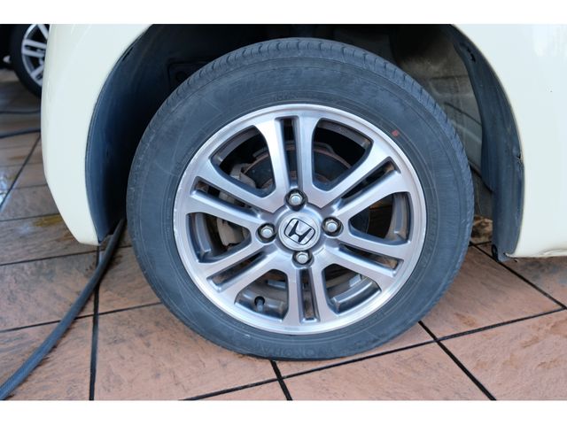 HONDA N BOX 2013 Image 31