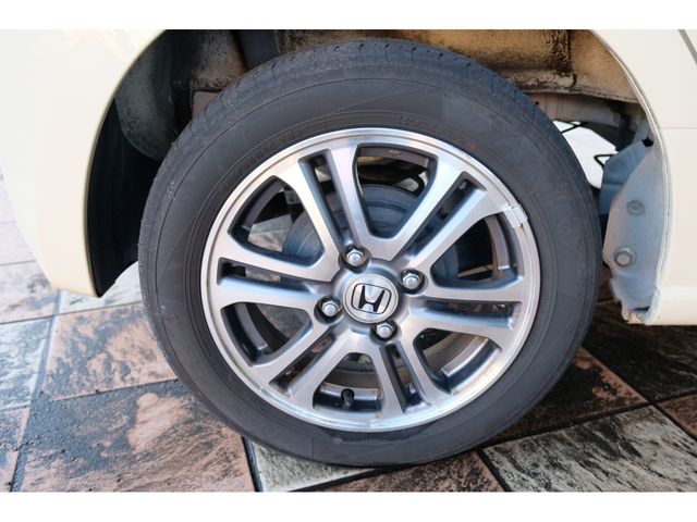 HONDA N BOX 2013 Image 31