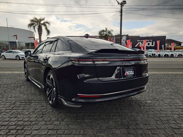 TOYOTA CROWN SEDAN HYBRID 2024 Image 31