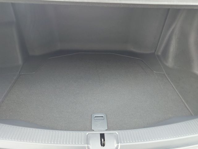 TOYOTA CROWN SEDAN HYBRID 2024 Image 31