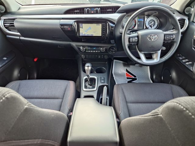 TOYOTA HILUX 4WD 2021 Image 31