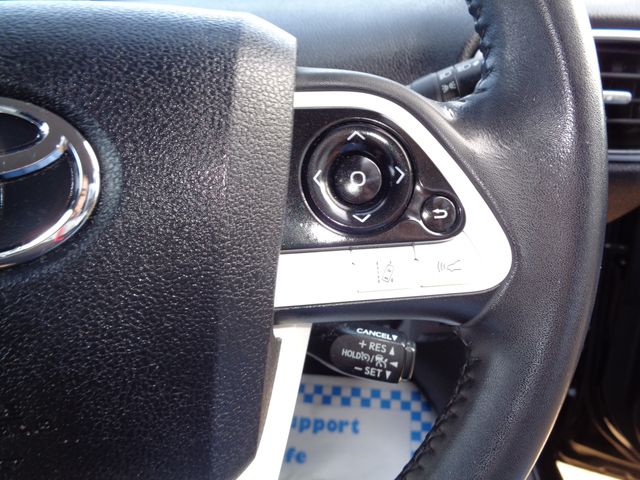 TOYOTA PRIUS 2016 Image 31