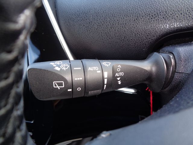 TOYOTA PRIUS 2016 Image 31