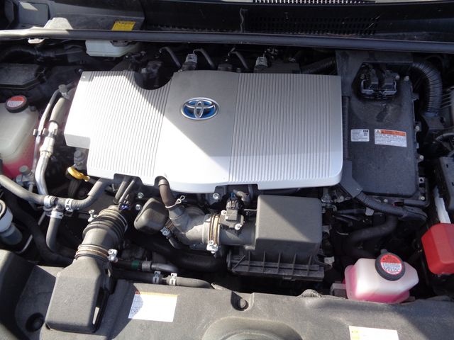 TOYOTA PRIUS 2016 Image 31