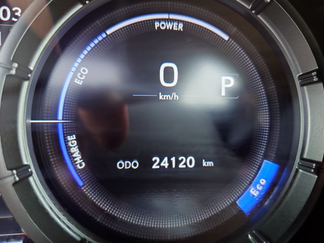 TOYOTA LEXUS UX250H 2019 Image 31