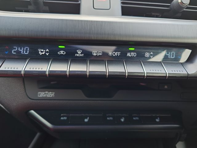 TOYOTA LEXUS UX250H 2019 Image 31