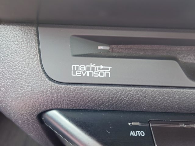 TOYOTA LEXUS UX250H 2019 Image 31