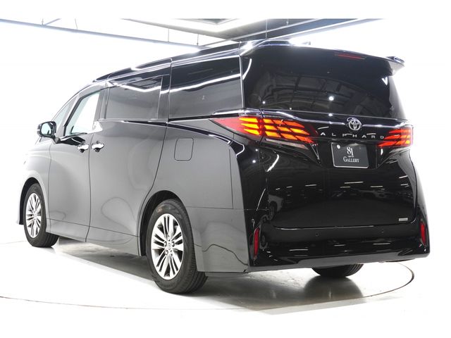 TOYOTA ALPHARD 2025 Image 31