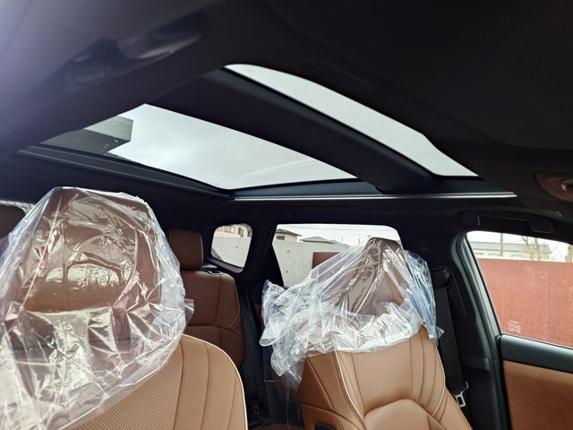 TOYOTA CROWN ESTATE 4WD 2025 Image 31