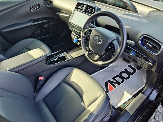 TOYOTA PRIUS 2022 Image 31